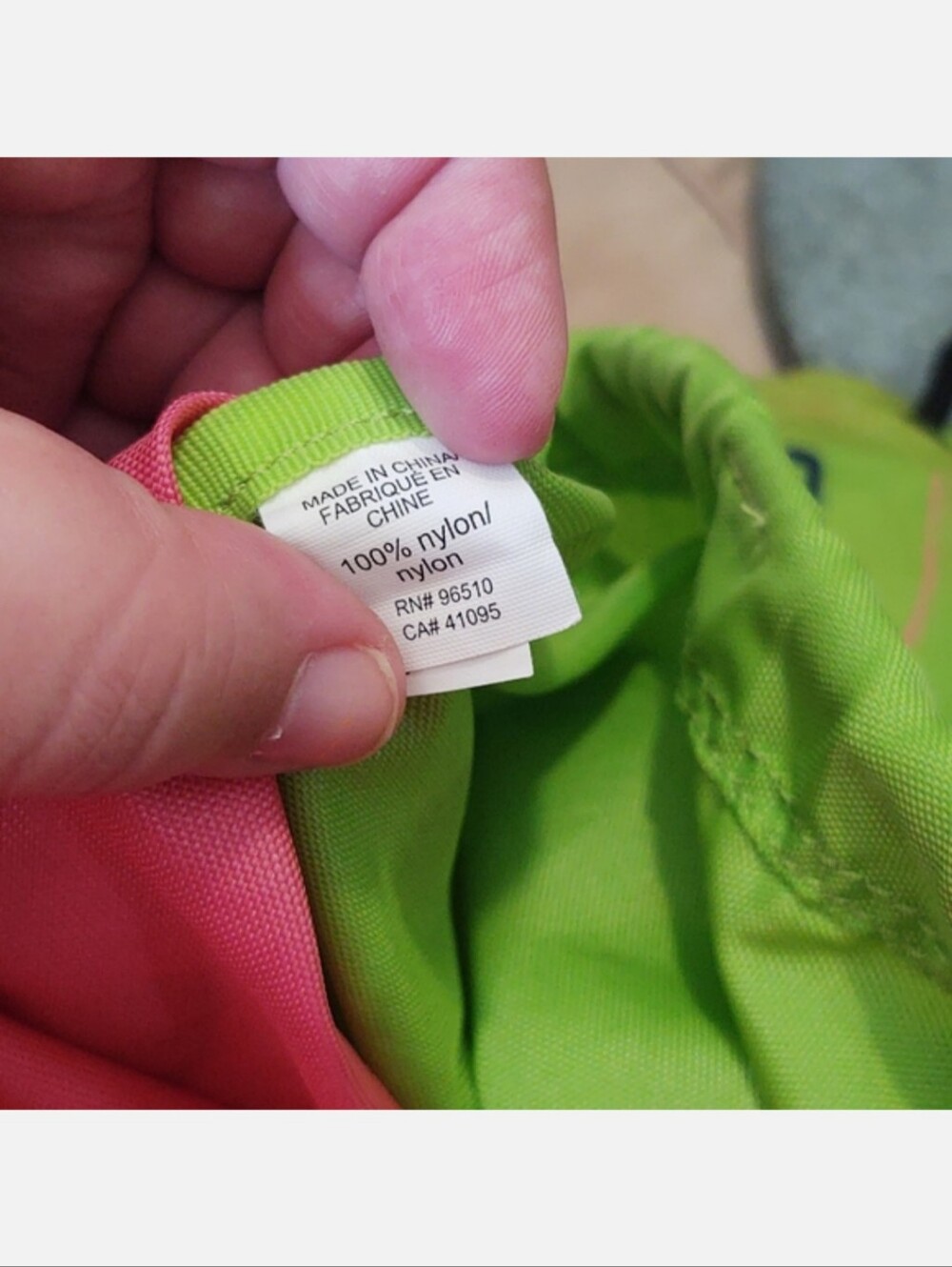 Under Armour Neon Reversible Drawstring Backpack - Picture 10 of 11